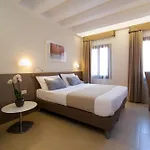Leone 3* Venedig