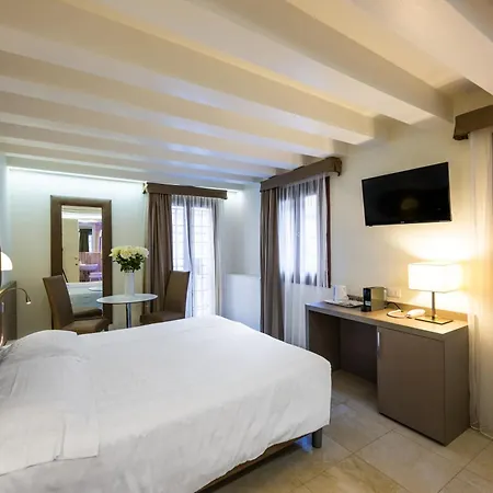 Otel Leone