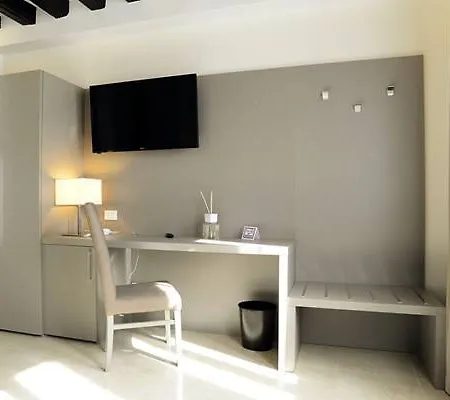 Otel Leone Venedik