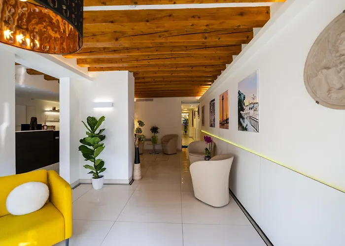 Leone Ξενοδοχείο 3*