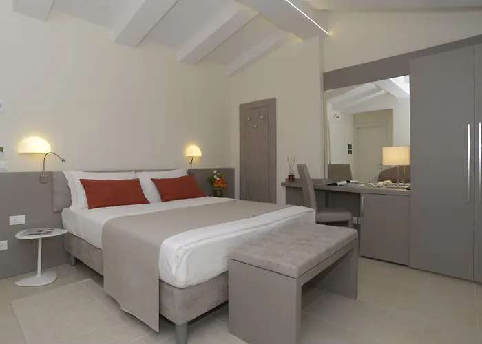 Leone 3* Venecia