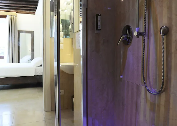 Leone Ξενοδοχείο Βενετία